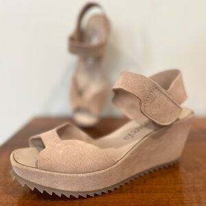 Pedro Garcia Wedge Heels